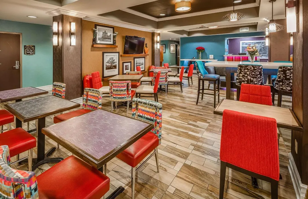 Hampton Inn San Francisco Airport-1